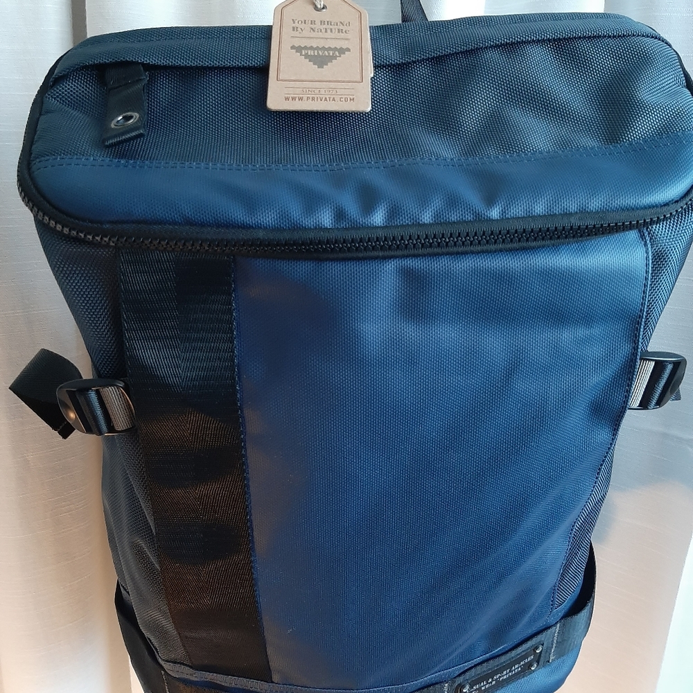 Privata Bookbag - Picture 5 of 7